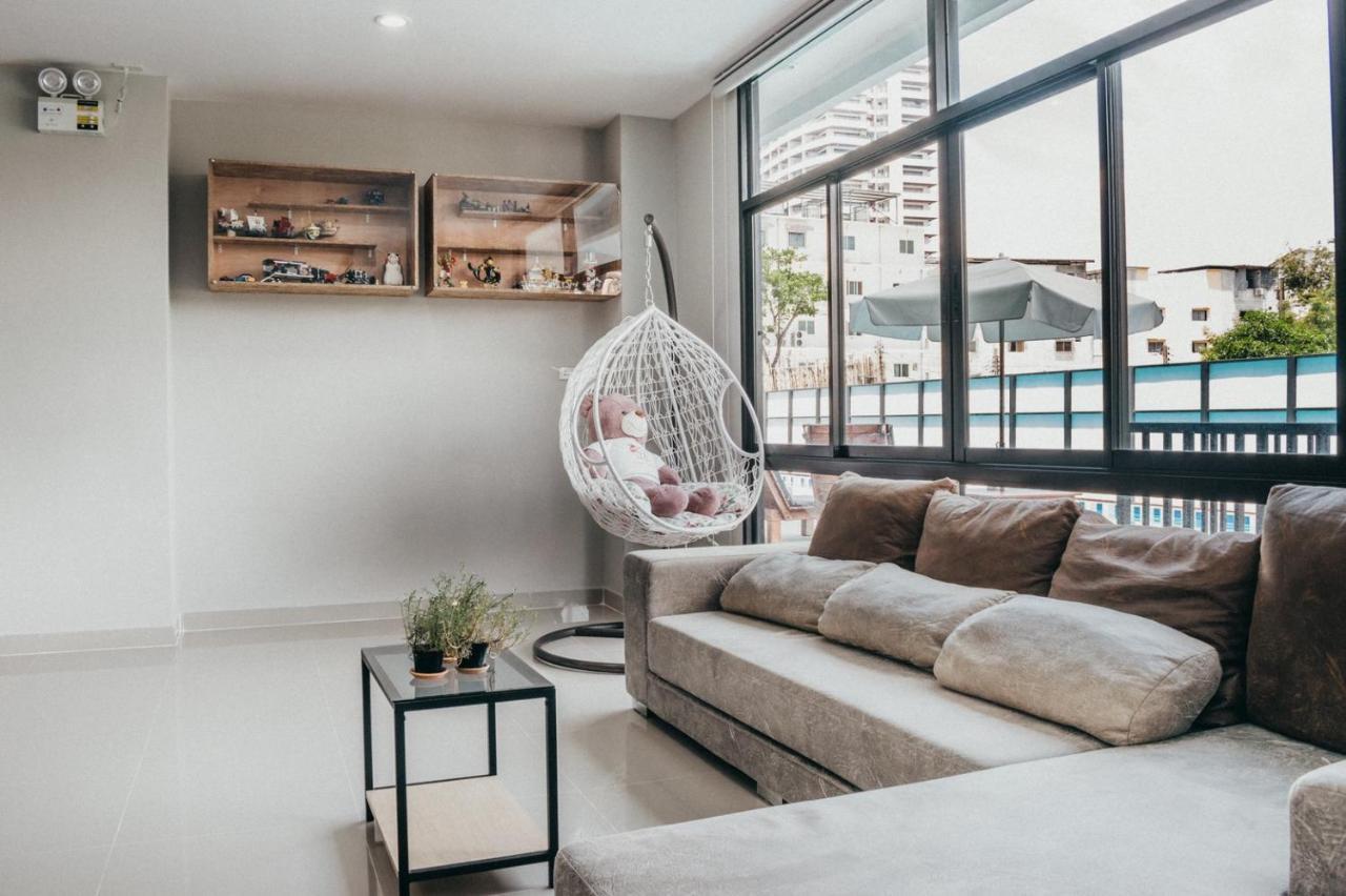 Apartamento Baan Pakdi Pattaya Exterior foto